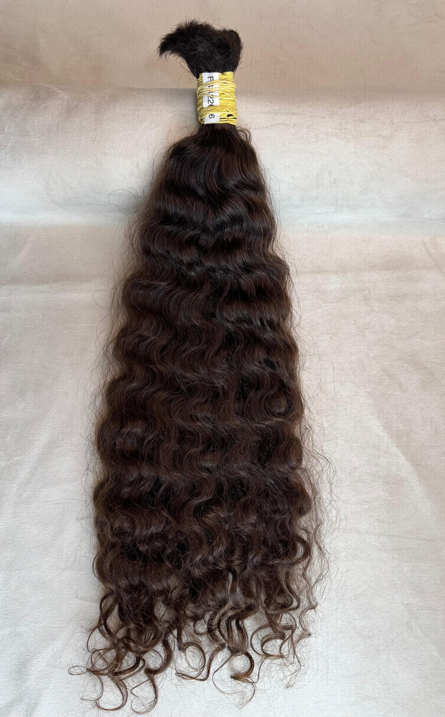 Cabelo Humano Brasileiro- Castanho - Cacheado – 50 cm | 150g