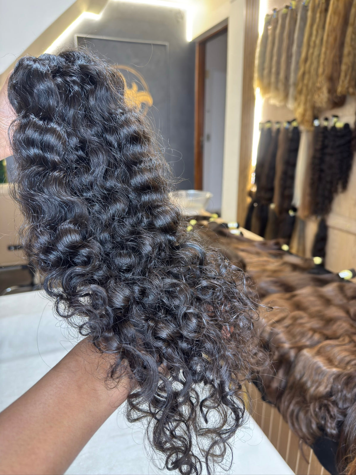 Cabelo Humano Brasileiro Natural – Cacheado - 45 cm | 87 g