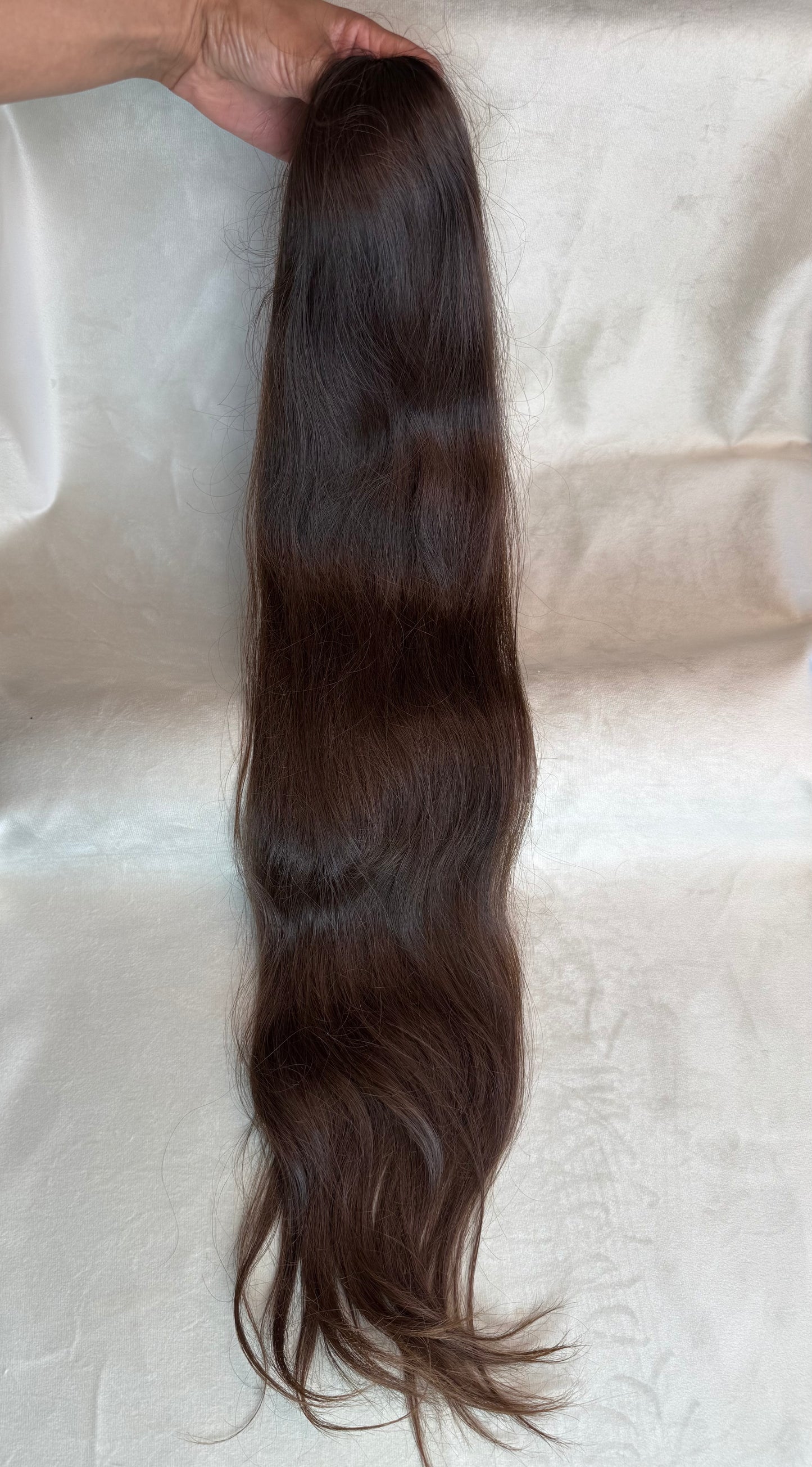 Cabelo Humano Brasileiro - Castanho Claro - Liso - 180 g | 85 cm