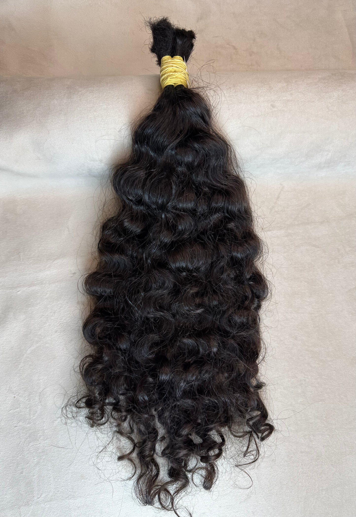 Cabelo Humano Brasileiro - Castanho - Cacheado - 110 g | 45 cm