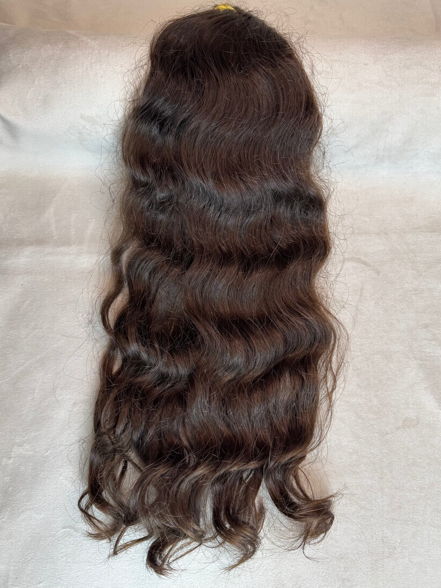 Cabelo Humano Brasileiro - Castanho Claro - Ondulado -115 g | 50 cm