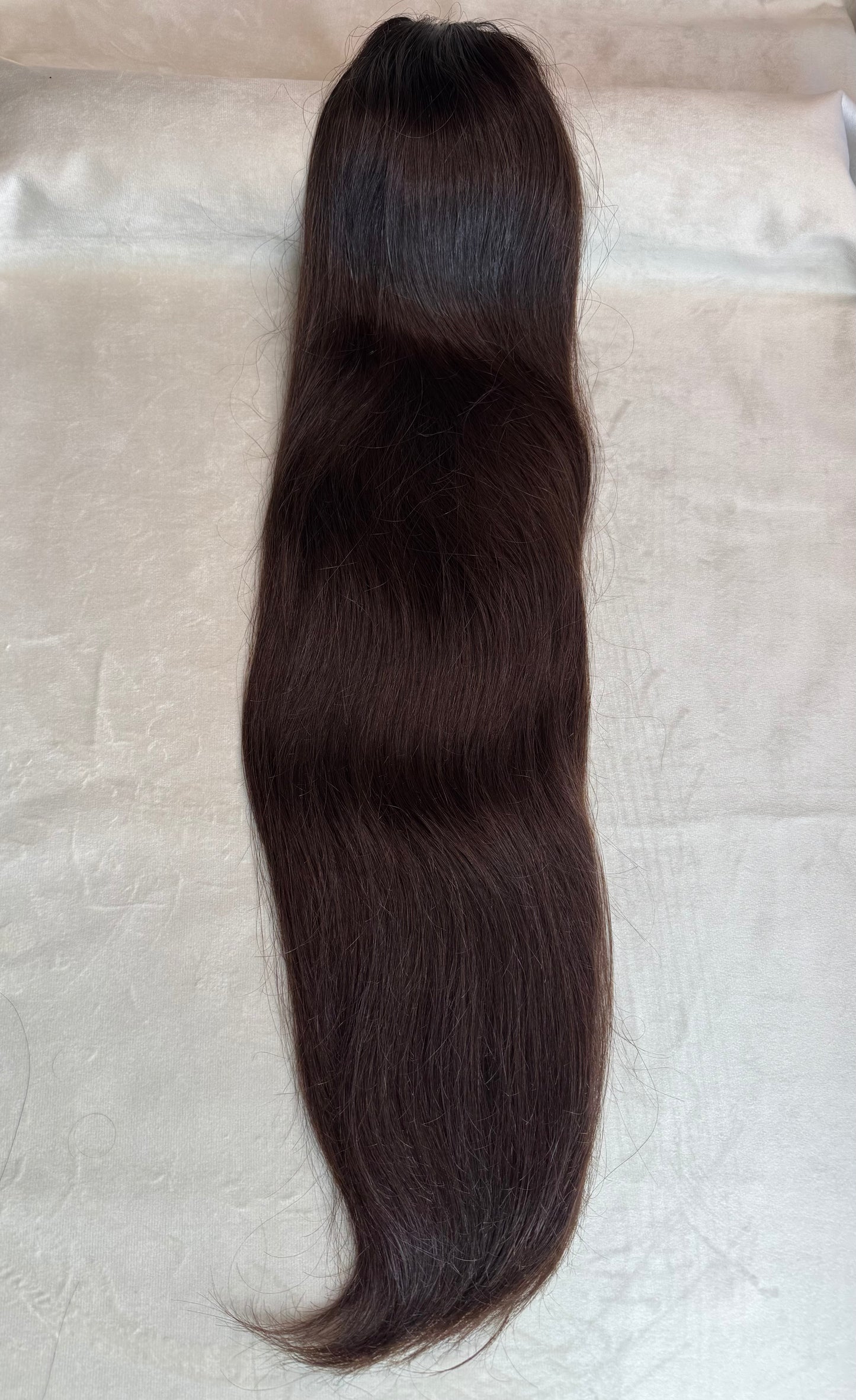 Cabelo Humano Brasileiro - Castanho - Liso - 235 g | 80 cm