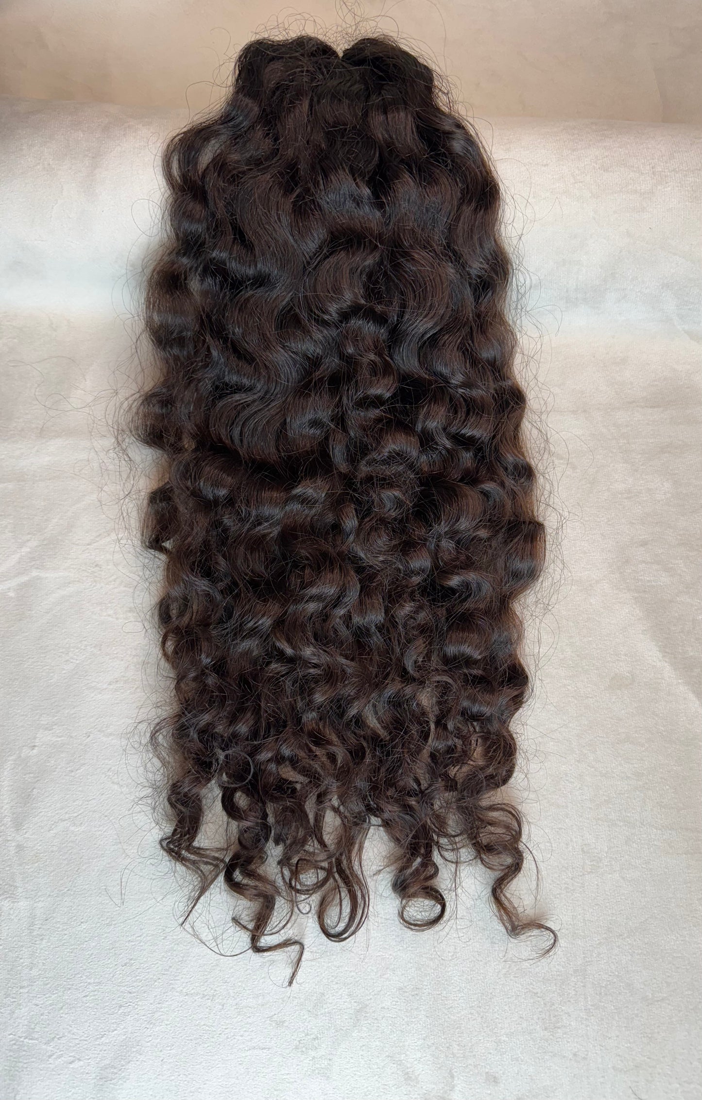 Cabelo Humano Brasileiro - Castanho - Cacheado - 165 g | 55 cm