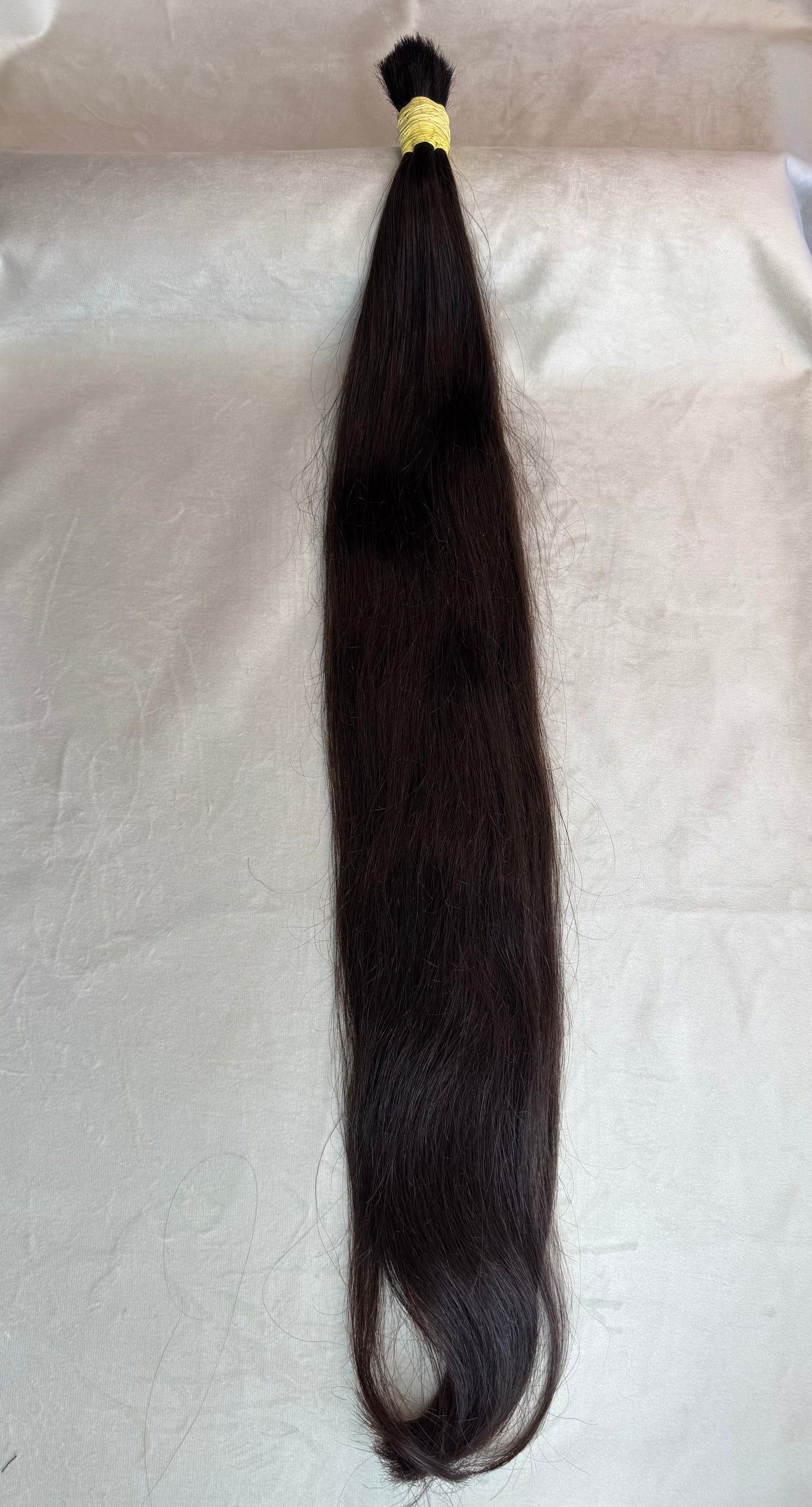 Cabelo Humano Brasileiro - Castanho - liso - 200 g | 80 cm