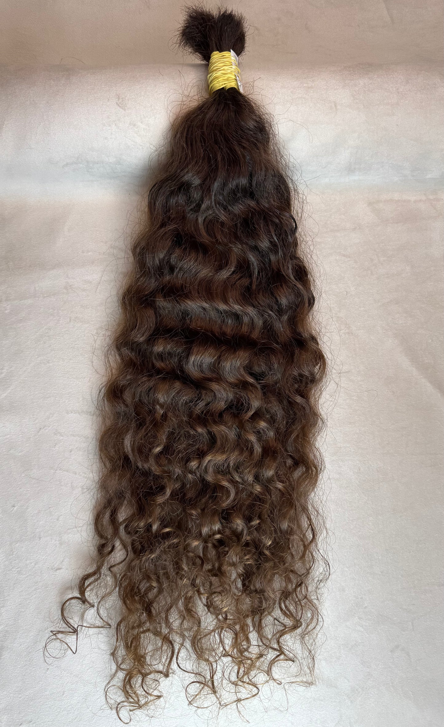 Cabelo Humano Brasileiro - Loiro Escuro - Cacheado - 110 g | 60cm