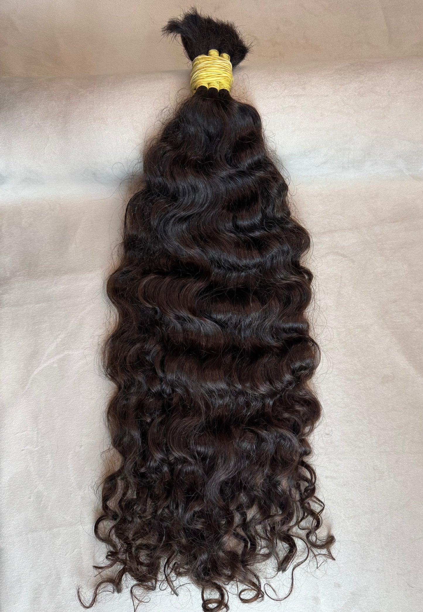 Cabelo Humano Brasileiro - Castanho - Cacheado - 165 g | 55 cm