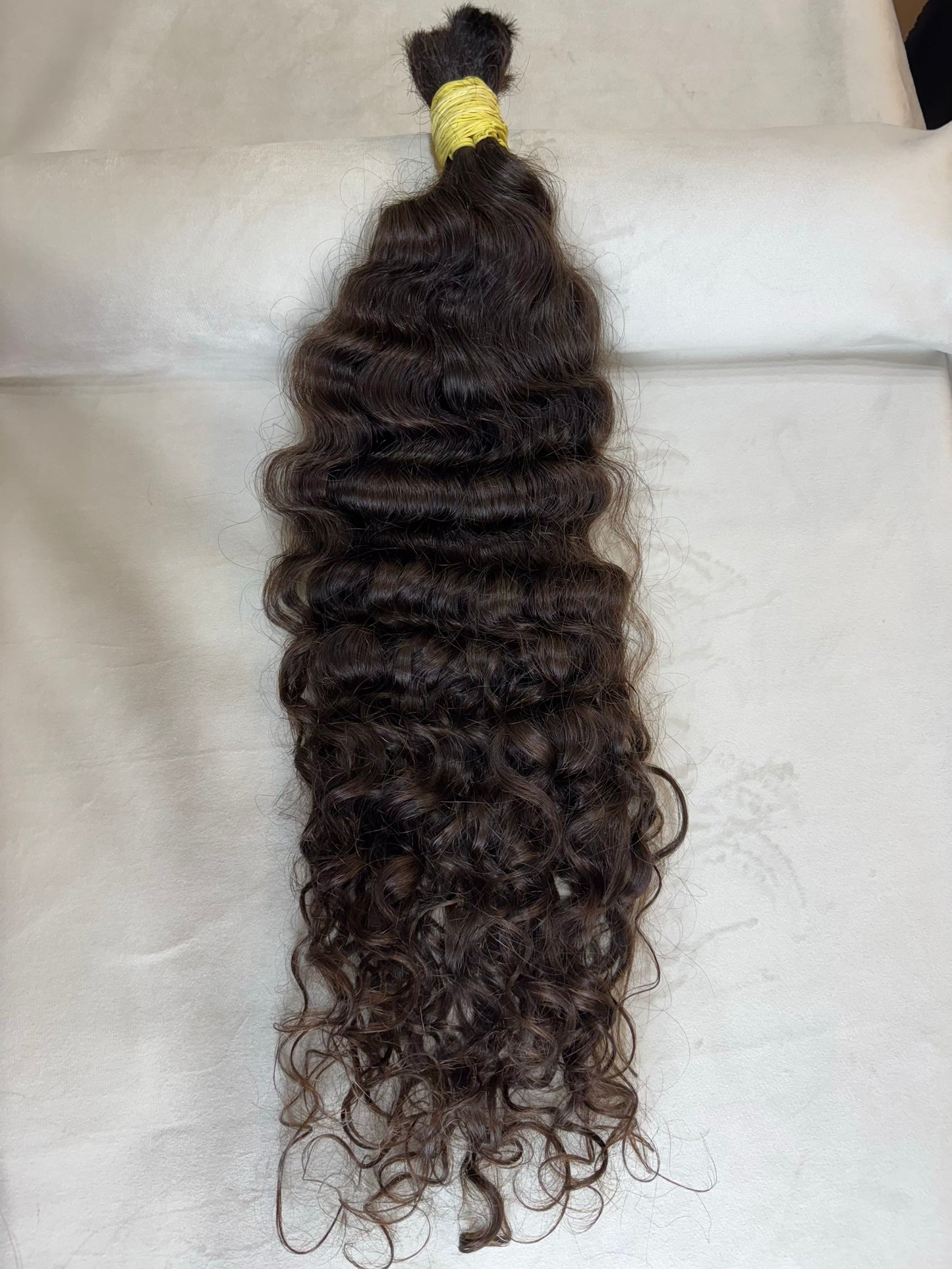 Cabelo Humano Brasileiro - Castanho - Cacheado - 58 cm | 180 g
