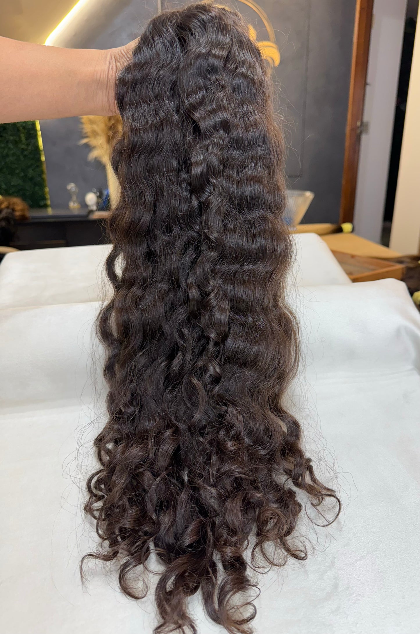 Cabelo Humano Brasileiro - Cacheado - Castanho - 60 cm | 160 g
